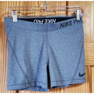 Nike Pro Dri-FIT Biker Shorts Gray Women’s Medium